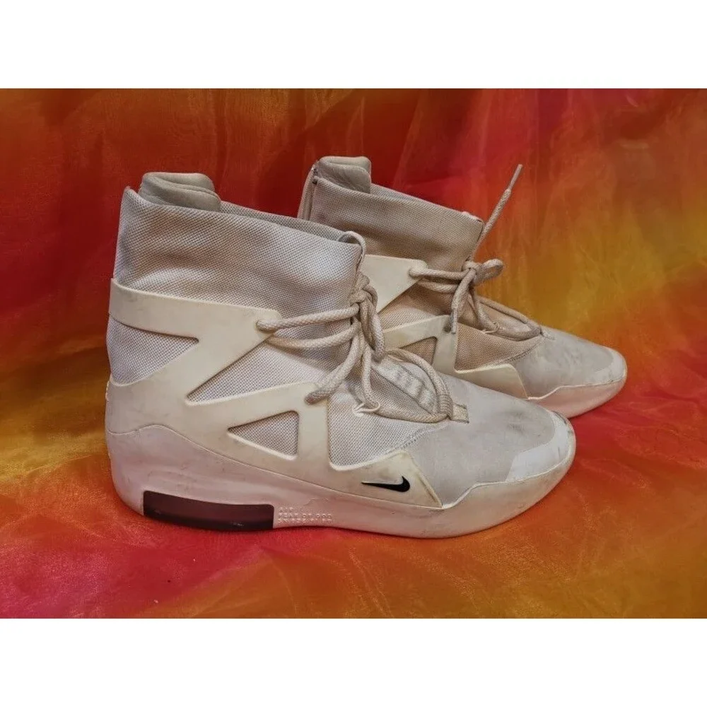 Men's Nike Air Fear Of God 1 Light Bone Size 12 M In one shoe needs to fixed zip